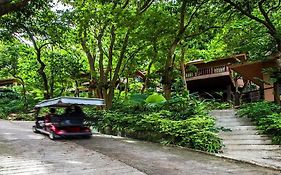 Villa 360 Resort And Spa